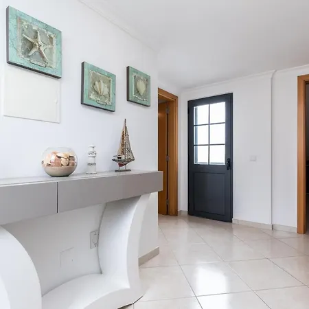 Golden Mare By Algarvemanta Manta Rota